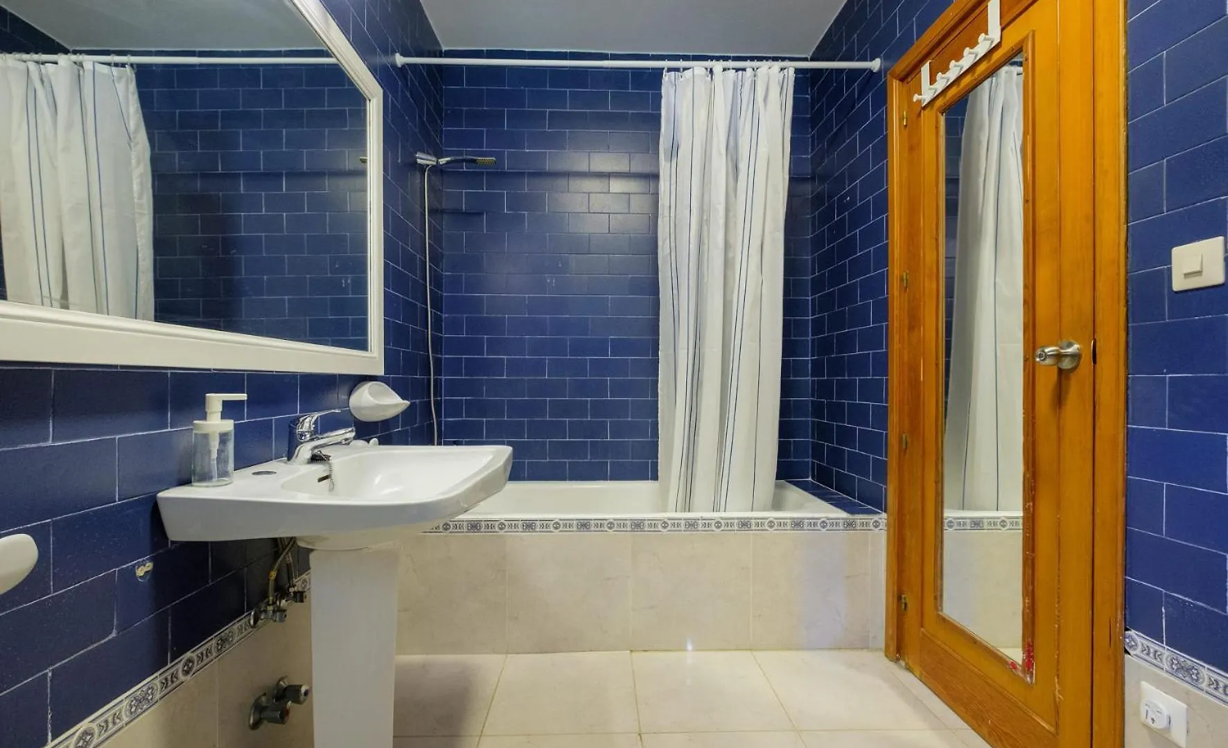 Casa del Abuelo Isla Canela 0*,